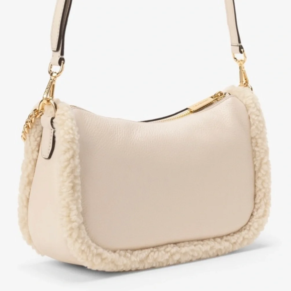 MICHAEL KORS CARMELA Medium Leather Chain Crossbody Shearling